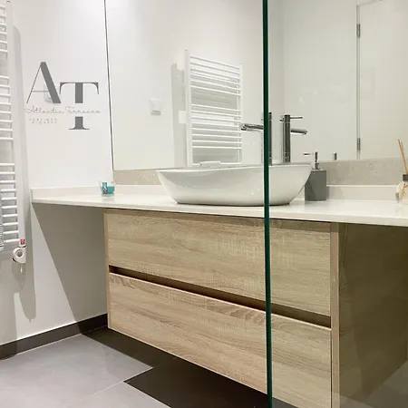 Atlantic Terraces - Luxury With Sea View Apartment *